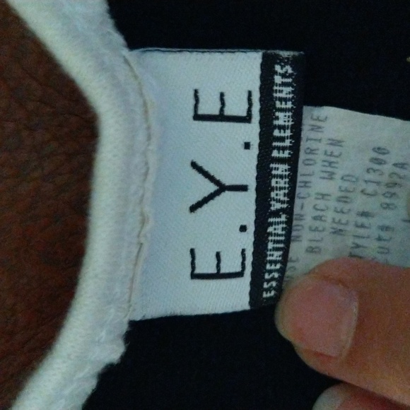 Workout Tank - Picture 4 of 4